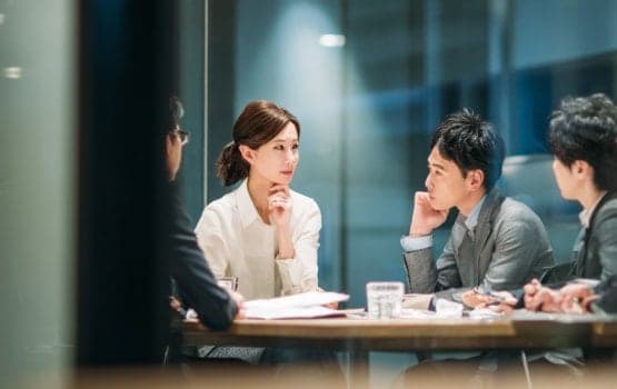 チームでのディスカッション